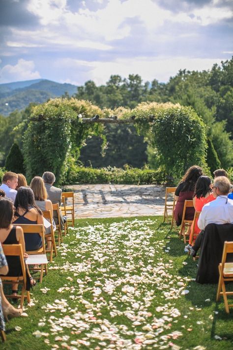 The Sawyer Family Farmstead is a once in a lifetime backdrop for your special day overlooking the Blue Ridge Mountains. Photography: Blue Bend Photography Wedding Meadow, Blue Ridge Mountains North Carolina, Sawyer Family, Garden Wedding Venues, Wedding Venues North Carolina, Blue Ridge Mountain, Michigan Wedding Venues, Mountain Wedding Venues, Asheville Wedding