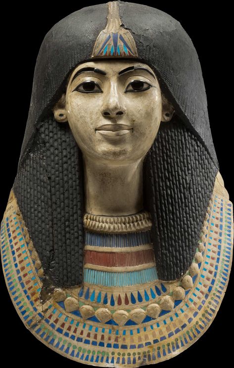 متحف فني, Egypt Mummy, Ancient Egypt Pharaohs, Ancient Egyptian Deities, Egypt Museum, Egyptian Deity, Queen Nefertiti, Egypt History, Egyptian Culture