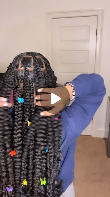 Check Pinned Post ! on Instagram: "just book the look ~butterfly knotless - dm to book 💕 - - - - - - - - - - - - - - - #islandtwist #bohostyle #scbraider #blackhairstyles #knotlessbraids #stitchbraids #explorepage #viral #braids #blythewoodstylist #braider #columbia #butterflybraids #butterflyknotless" Large Butterfly Knotless Braids, Butterfly Braids For Black Women, Butterfly Knotless Braids, Butterfly Box Braids, Butterfly Knotless, Butterfly Braids, Butterfly Braid, Pinned Post, Big Butterfly