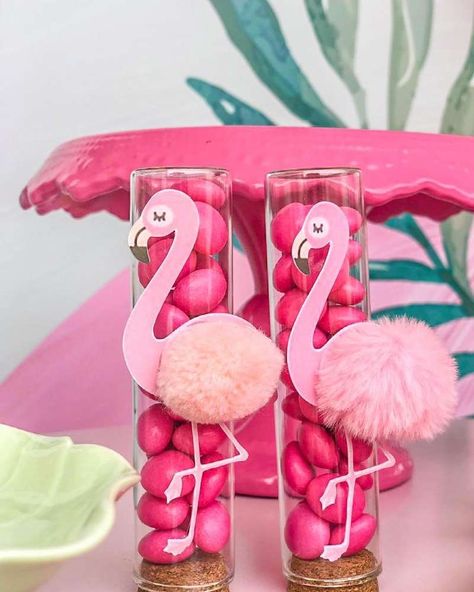 Flamingo Pool Birthday Party, Flamingo Party Food, Flamingo Birthday Decorations, Flamingo Party Favors, Flamingle Party, Pink Flamingo Party, Flamingo Themed Party, Baby Planner, Flamingo Pool