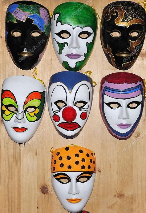 Painted Masks Art, Mask Painting Design, Mask Painting Ideas Design, White Mask Painting Ideas, Artistic Hand-painted Masks For Carnival, Mask Face Paint, Joker Drawings, Mascaras Halloween, Mask Painting