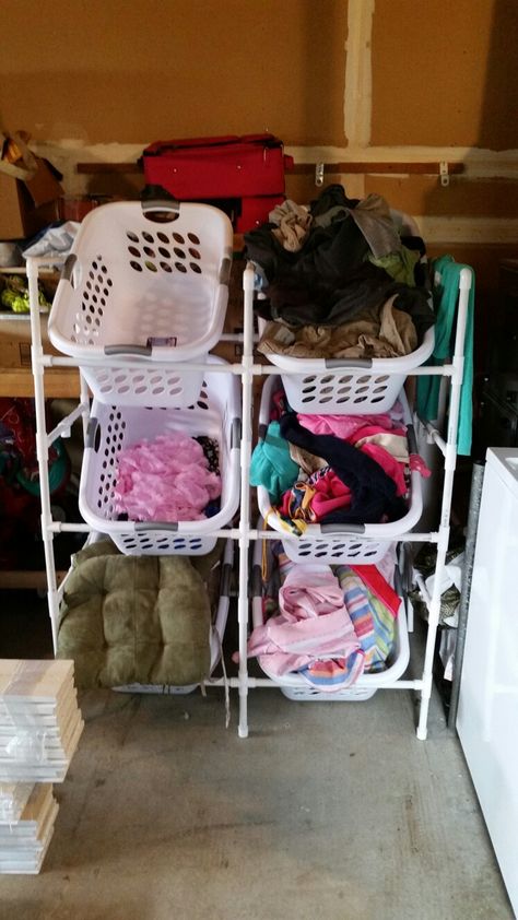 Pvc Laundry Basket Holder, Diy Laundry Sorter, Diy Organization Closet, Small Closet Organization Diy, Organize Garage Diy, Laundry Basket Holder, Small Closet Design, Organize Garage, Closet Room Organizer