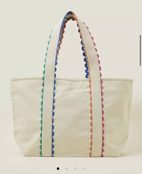 M&S BAG SPRING SUMMER 24 Bags Diy, Bag Diy, Ric Rac, Beach Bags, Shopper Bag, Product Photos, Diy Bag, Cosmetic Bags, Sewing Inspiration