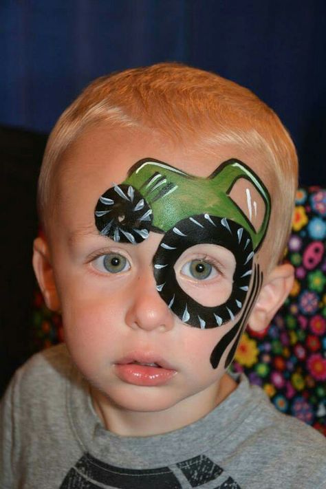 Mooi idee voor de landbouw tentoonstelling Farm Face Painting Ideas, Tractor Face Painting, Farm Face Paint, Face Painting Flowers, Fairy Face Paint, Animal Face Paintings, Festival Face Paint, Face Painting For Boys, Cheek Art