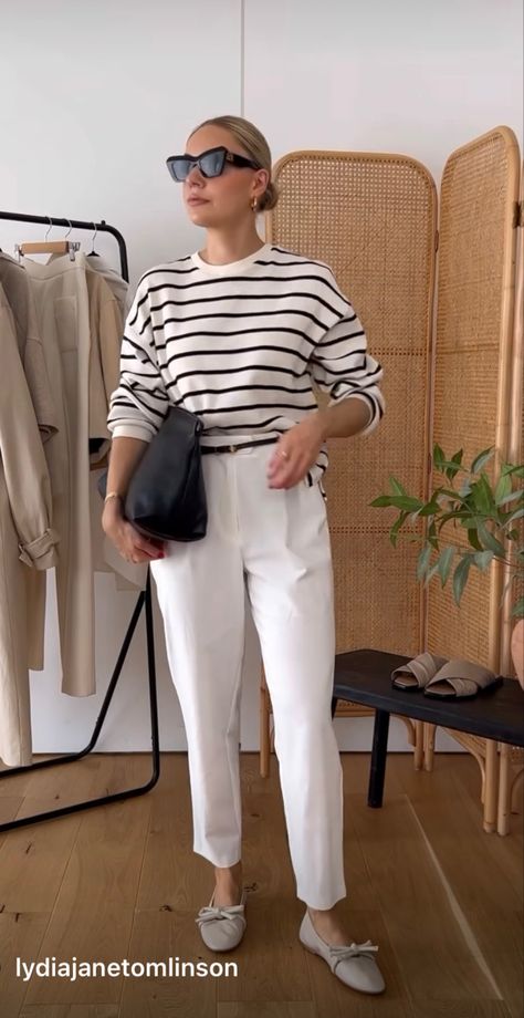 Lydia Jane Tomlinson Style, Slim Trousers Outfit, Lydia Jane Tomlinson, White Trousers Outfit, Office Outfits Women Casual, Everyday Casual Outfits, Trouser Outfit, Trouser Outfits, Office Outfits Women