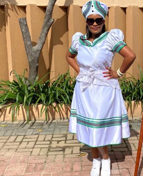 Musisi Dress, Chilanga Mulilo, Chitenge Outfits, Fashion Dresses Formal, Traditional Marriage, Birthday Shoot, African Fashion Women Clothing, African Fashion Women, African Print Fashion Dresses