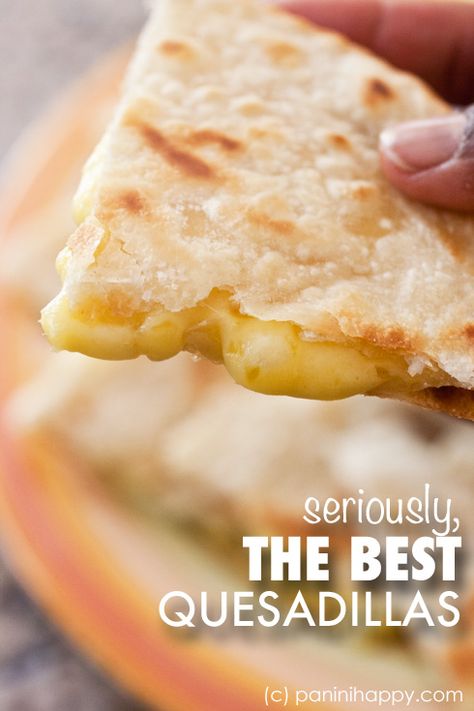 Get the secrets to making restaurant-quality quesadillas at home! #quesadilla #dinner #cheese Homemade Quesadillas, Shepherds Pie, Quesadillas, Mexican Dishes, Buffalo Chicken, Tortillas, Burritos, Appetizer Snacks, I Love Food