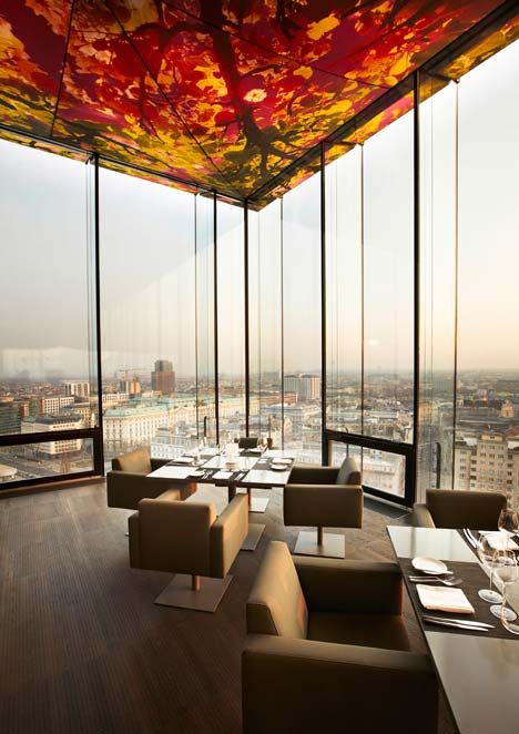 Sofitel Vienna. Sofitel Hotel, Rooftop Dining, Vienna Hotel, Decoration Restaurant, Hotel Inspiration, Luxury Restaurant, Hotel Interior Design, Modern Hotel, Design Hotel