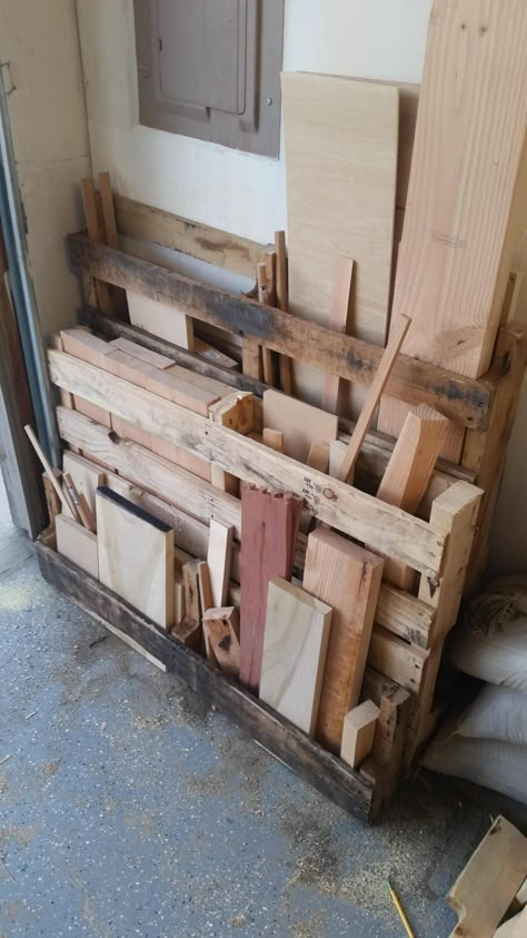 Diy Lumber Storage, Basement Craft Rooms, Minwax Stain Colors, Lumber Storage Rack, Timber Storage, Wood Storage Rack, Garage Organisation, Storage Shed Organization, Cardboard Recycling