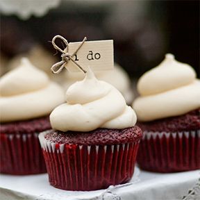 Red velvet "I do" wedding cupcakes Red Velvet Wedding Cake, Red Velvet Desserts, Bridal Shower Desserts, Diy Wedding Cake, Shower Desserts, Wedding Cakes With Cupcakes, Red Velvet Cupcakes, Fondant Cupcakes, Wedding Cupcakes