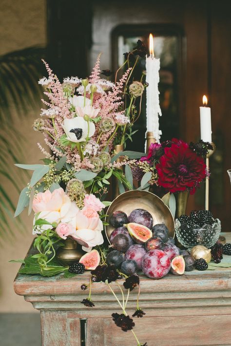 Romantic Wedding Flowers, Marsala Wedding, Gold Wedding Inspiration, Tropical Wedding Flowers, Beach Wedding Flowers, Centerpiece Table, Purple Wedding Flowers, Rustic Wedding Flowers, Spring Wedding Flowers