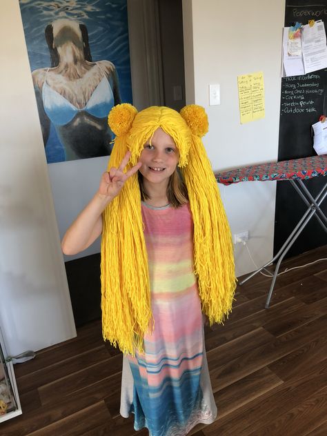 Crochet Yarn Wig Free Pattern, Yarn Wig Diy, Sailor Moon Headband Crochet, Yarn Wig Cosplay, Crochet Rapunzel Wig, Yarn Wigs, Faerie Wings, Yarn Wig, Big Six