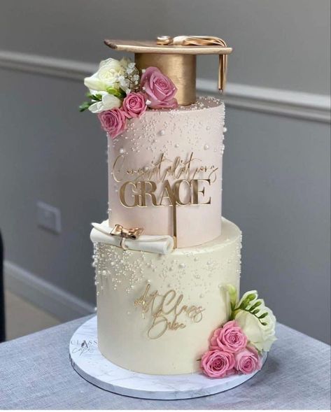 White And Gold Cake Graduation, Masters Graduation Cake, Elegant Graduation Cakes, Graduation Cakes For High School, Grad Party Cake, Prom Cake, Simple Graduation Cakes, High School Graduation Cakes, College Graduation Cakes