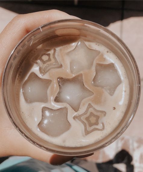 Ich will auch da hin Star Shape Aesthetic, Star Shaped Food, Star Shaped Things, Star Core Aesthetic, Ice Stars, Star Ice Cubes, Star Core, Stars On Ice, Ice Star