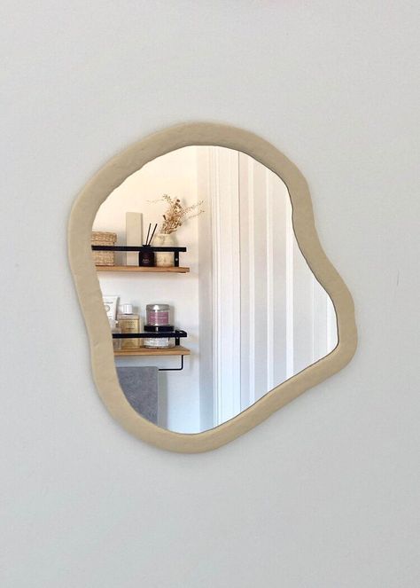 https://www.isoscella.co.uk/blog/diy-ikea-organic Creative Mirror Frame Ideas, Super Clay, Clay Mirror, Ikea Mirror Hack, Spiegel Diy, Mirror Hack, Ikea Mirror, Mirror Frame Diy, Cardboard Frame