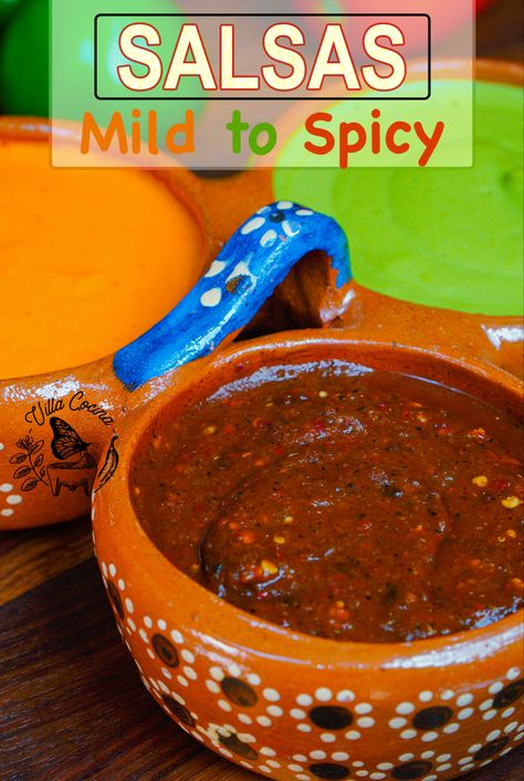 Easy Mexican salsa recipes are not hard to find, and the end result is astonishingly delicious! Extra Hot Salsa Recipe, Salsa Recipe Authentic Mexican, Salsa For Tacos Mexican, Taco Salsa Recipes, Salsa Quemada Recipe, Easy Mexican Salsa Recipe, Mexican Menudo Recipe, Hot Salsa Recipes, Spicy Salsa Recipe