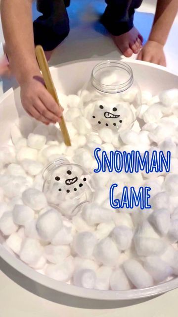 Cotton Wool Snowman, Activities For Toddlers Christmas, School Aged Activities, Pin The Carrot On The Snowman, Winter Ideas For Toddlers, Kids Winter Activities Indoor, Christmas Ideas With Toddlers, Winter Snow Activities For Preschool, Christmas Funky Fingers Eyfs