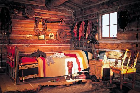 Bunkhouse Ideas Guest Cabin, Aesthetic Wallpaper 2023, Bunkhouse Ideas, Car Aesthetic Wallpaper, Old West Town, Wallpaper 2023, Log Cabin Ideas, Fishing Cabin, Ranch Decor