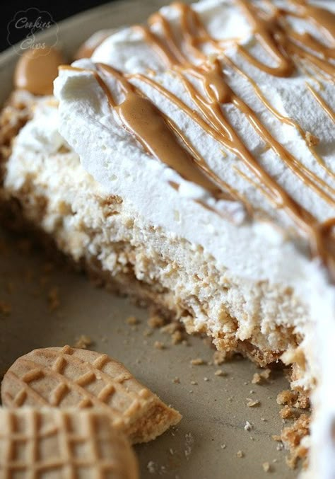 Nutter Butter Pie Nutter Butter Pie, Diet Plate, Creamy Pie, Crumble Pie, Caveman Diet, Nutter Butter Cookies, Nutter Butter, Butter Pie, Peanut Butter Recipes