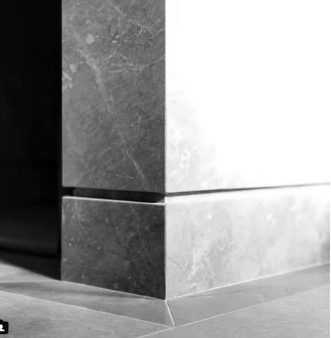 Marble Shadow gap on skirting Shadow Line Baseboard, Marble Skirting Design Modern, Shadow Skirting, Marble Skirting Design, Floor Skirting Ideas, Hidden Skirting, Wall Skirting Ideas, Stone Baseboard, Shadow Gap Skirting