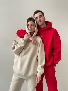 Fashion: #fashion, #style, #outfitinspiration, #beauty Sweat Set Photoshoot, Hoodie Model Poses, Hoodie Poses, Hoodie Photoshoot, Dance Video Song, Couple Streetwear, Streetwear Couple, Streetwear Photoshoot, Workout Fat Burning