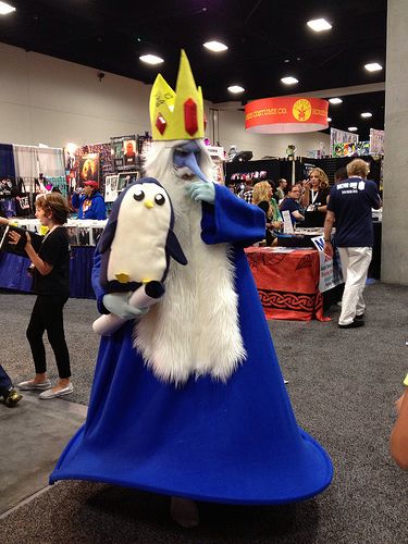 Ice King Ice King Cosplay, Ice King Costume, King Costume, Ice King, Costume Ideas, Adventure Time, Penguins, Holidays, Halloween