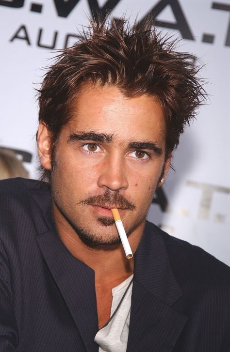 Colin Farrell 90s, Colin Ferral, Red Head Men, Collin Farrell, Mustache And Goatee, Celebrity Culture, Colin Farrell, Alexander The Great, Photosynthesis