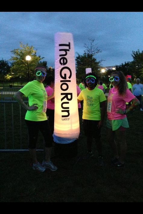 Glo run Hoa Ideas, Glow Outfits, Neon Run, Glow Run, Neon Nights, Fun Run, Color Run, Coors Light Beer Can, The Outsiders