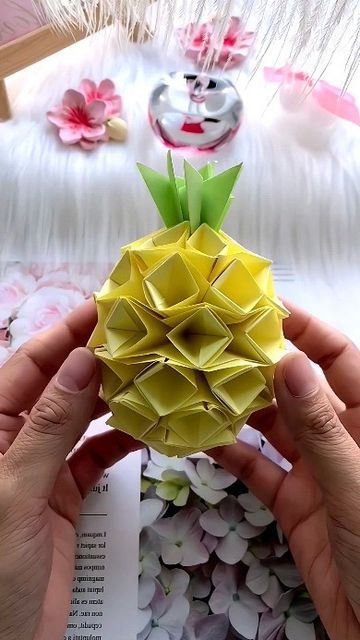 paper crafts creator on Instagram: "This pineapple is too decompressing to pinch, let’s fold and decompress the small pineapple together #easytolearn #origami #tutorial #handmade #parentchild #handwork #handmade #diy #origami #pineapple paper craft" Origami Pineapple, Diy Origami, Origami Tutorial, October 20, Beach Girl, Paper Craft, Kids And Parenting, Origami, Pineapple