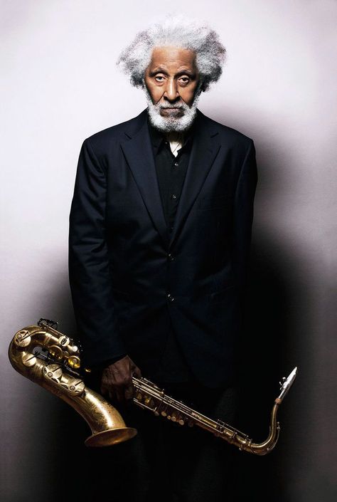 Classic Bohemian Street Style — themaninthegreenshirt:   Sonny Rollins Arte Jazz, Sonny Rollins, Jazz Artists, Musica Rock, Leonard Cohen, Smooth Jazz, Miles Davis, I'm With The Band, Jazz Musicians