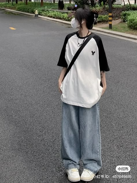 Korean Tomboy Outfits, Tomboy Stil, Tomboy Outfit, Baggy Outfit Ideas, Boyish Outfits, Boyish Style, Oversized Outfit, Korean Casual Outfits, Baggy Style