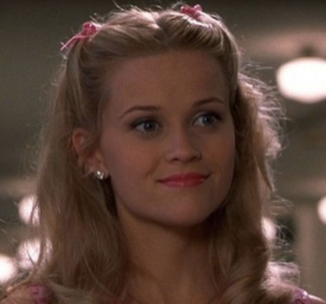 Legally Blonde Outfits, Legally Blonde Elle Woods, Legally Blonde Movie, Blonde Movie, 1990 Style, Pink Academia, Sorority Girls, Blonde Aesthetic, Blonde Hairstyle