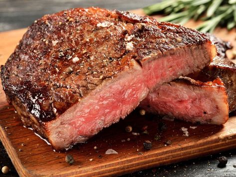 Peper Steak, Steak Marinades, Beef Cubes, New York Strip Steak, Cubed Steak, Pizza Fritta, Air Fryer Steak, New York Strip, Resep Salad