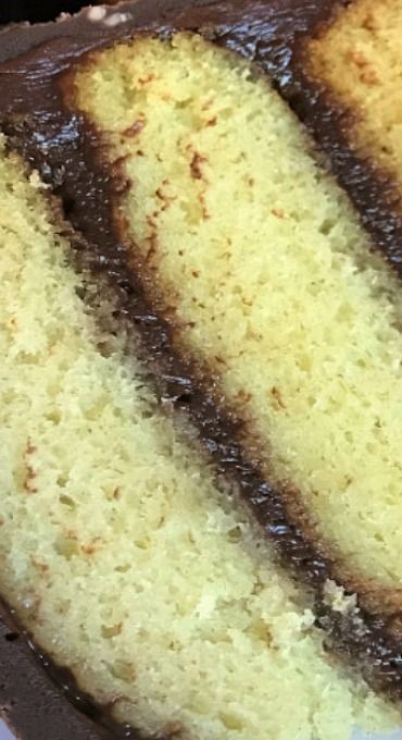 Cake Mix Butter Cake, Homemade Moist Yellow Cake, Yellow Cake With Chocolate Buttercream, Butter Recipe Yellow Cake Mix Recipes, Yellow Chocolate Cake, Easy Yellow Cake Mix Recipes, Butternut Cake Recipe, Homemade Butter Cake, Yellow Cake Recipe From Scratch