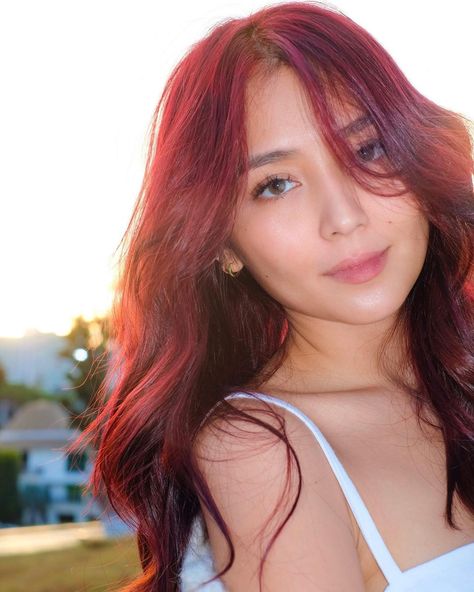 @bernardokath shared a photo on Instagram: “Hair color reveal 👀” • Jan 31, 2022 at 3:27am UTC Asian Red Hair, Pear Body Shape, Kathryn Bernardo, Haircuts Straight Hair, Red Hair Color, New Hair Colors, Hair Inspo Color, Endless Love, Dream Hair