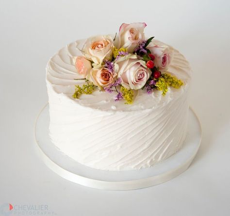 800x800 1438278579240 1 tier buttercream diagonal texture cake Layer Wedding Cake, Cake Texture, Cake With Flowers, Small Wedding Cakes, Fresh Flower Cake, Buttercream Wedding Cake, Simple Wedding Cake, Wedding Cake Decorations, Wedding Cakes Vintage