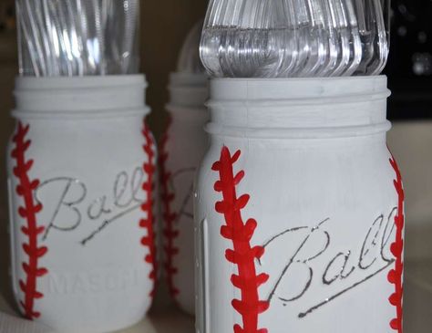 Tristan's Rookie of the Year Baseball Bash - Baseball Baseball Birthday Party Ideas, Baseball Theme Birthday, Baseball First Birthday, Baseball Theme Party, Baseball Birthday Party, Baseball Party, Baseball Theme, Baseball Birthday, Sports Birthday