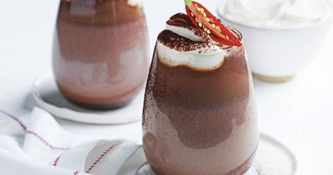 In just ten minutes you could be sipping on this decadent spicy-chocolate concoction! Gingerbread Hot Chocolate, Chilli Recipe, Spicy Chocolate, Hot Chocolate Spoons, Chocolate Spoons, Hot Chocolate Recipe, Chilli Recipes, White Hot Chocolate, Fresh Groceries