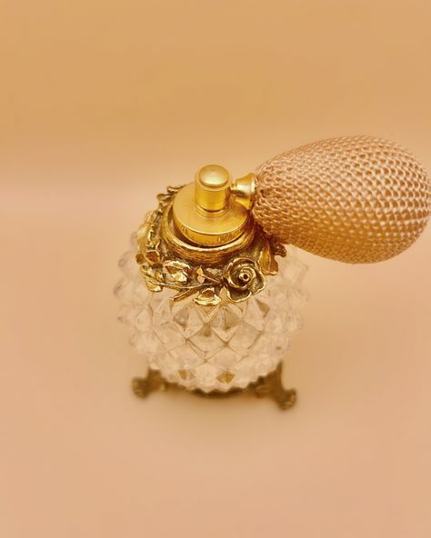 Vintage, Matson, Perfume Atomizer Bottle, Gold Ormolu, Filigree, Bulb, 4” ($55+📦) Comment SOLD or ebay & etsy Perfume Atomizer, Sweet Smell, Vintage Perfume Bottles, Snuff Bottle, Vintage Perfume, Perfume Bottle, Perfume Bottles, Drawings, Gold