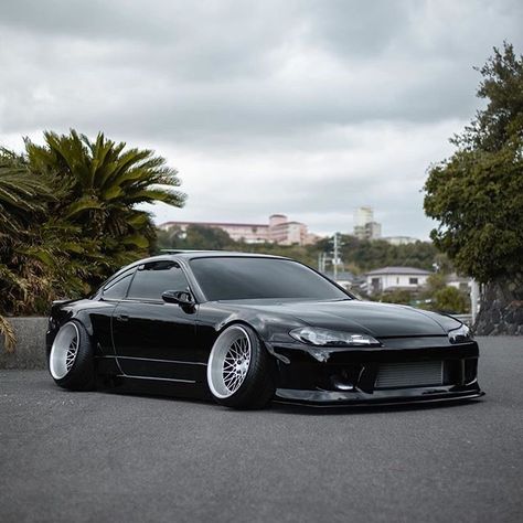 Black Silvia S15, Black Jdm Cars, Jdm Widget, Static Cars, Jdm Stance, Slammed Cars, Silvia S15, Stanced Cars, R35 Gtr