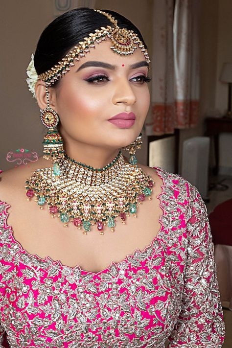 Indian Makeup Looks, Indian Bride Makeup, Kundan Jewellery Bridal, Matha Patti, Bridal Makeup Images, Makeup Images, True Summer, Front Hair, Bridal Makeup Wedding