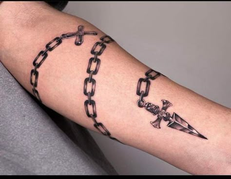 333 Forearm Tattoo, Chain Sleeve Tattoo, Cool Anime Tattoos For Guys, Arm Tattoo Men Anime, Kurapika Chains Tattoo Hand, Chain Forearm Tattoo, Hxh Kurapika Tattoo, Kurapika Hand Tattoo, Judgment Chain Tattoo Kurapika