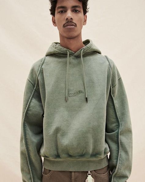 All Posts • Instagram Blank Hoodies, Reworked Clothes, Aesthetic Outfits Men, October 5, Clothing Mockup, Vintage Hoodies, Style Hoodie, Hoodie Outfit, Young Fashion