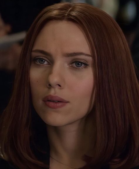 Natasha Romanoff Winter Soldier Hair, Natasha Romanoff Makeup, Scarlett Johannes, Ginny Potter, Nat Romanoff, Natasha Romanoff Icon, Movies Pictures, Black Widow And Hulk, Natalia Romanova