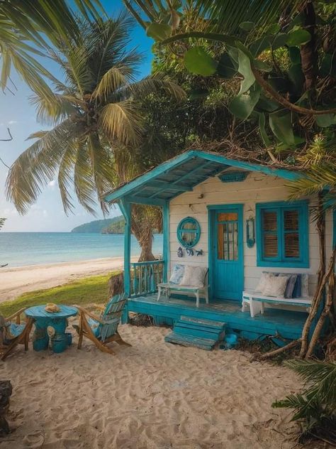 Small House Extensions, Neutral Coastal Decor, Hawaiian House, Tiny Beach House, Zen Place, Beach Shacks, Small Beach Houses, Cabin Home, Beachy Room