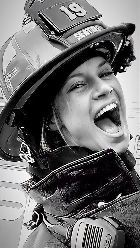 Maya Bishop, Girl Firefighter, Firefighter Pictures, Danielle Savre, Female Firefighter, American Series, Thirty Two, Station 19, Black N White Images