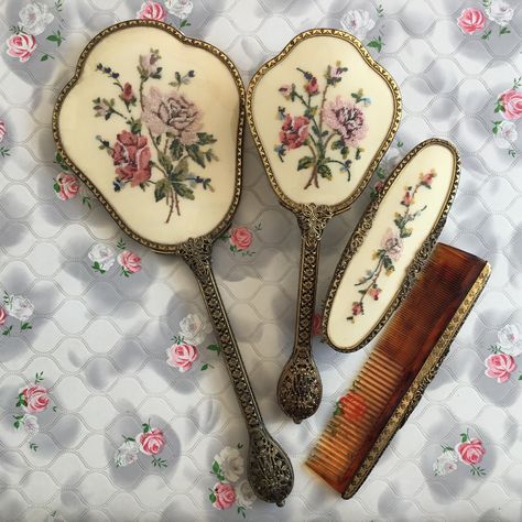 Regent of London four piece dresser vanity set with hand mirror, hairbrush, clothes brush, and comb petit point embroidered pink roses c1950 Victorian Vanity Set, Vintage Brush And Mirror Set, Vintage Hairbrush Set, Vintage Hair Brush Set, Pretty Hair Brush, Vintage Vanity Set, Aesthetic Hairbrush, Antique Hairbrush, Hairbrush Aesthetic