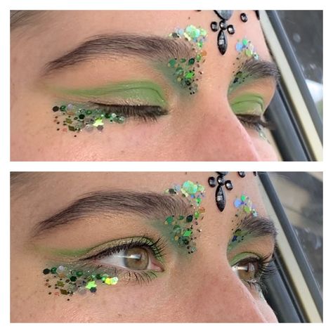 Eye Make-Up themed after Toothless' green eyes from HTTYD using glitter for a scale effect. Toothless Makeup, Dragon Makeup, Dragon Toothless, Toothless Dragon, Green Dragon, Toothless, Httyd, Green Eyes, Eye Makeup