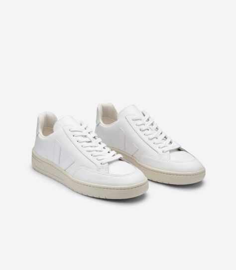 Sneakers for women | Womens trainers | Shoes for women | VEJA White Veja Sneakers, Zapatillas Veja, Basket Veja, Veja Sneakers, White Leather Sneakers, Sugar Cane, Recycled Rubber, Rio Grande, Leather Care