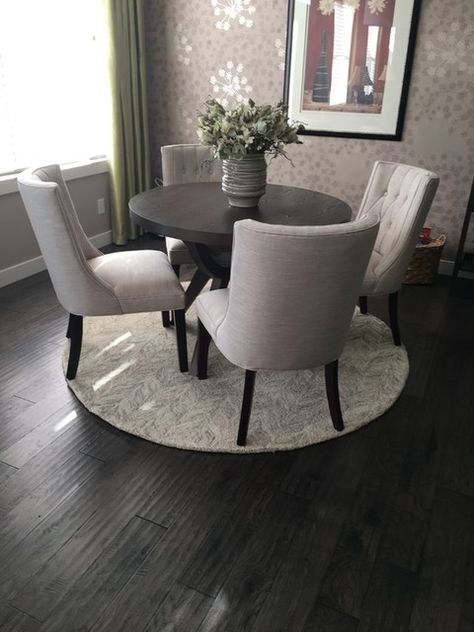 Round Gray Dining Table, Round Coffee Dining Table, Dinner Room Table Modern, Dinning Round Table Ideas, Round Dining Room Ideas, Kitchen Table Apartment Ideas, Dark Round Dining Table, Dinette Ideas Kitchen, Dining Room Decor Round Table